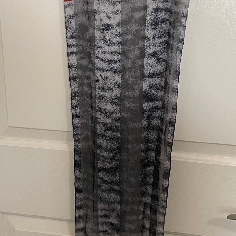 VTG J. FERRAR SILK SCARF - Picture 7 of 10